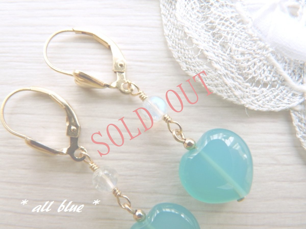 画像3: 第５チャクラ【ありのままの自分を表現する・コミュニケーション・優しさに満ちた幸福の石】シーブルーカルセドニー ぽってり❤Ｗハート❤　レインボームーンストーンピアス　14kgfレバーバック (3)